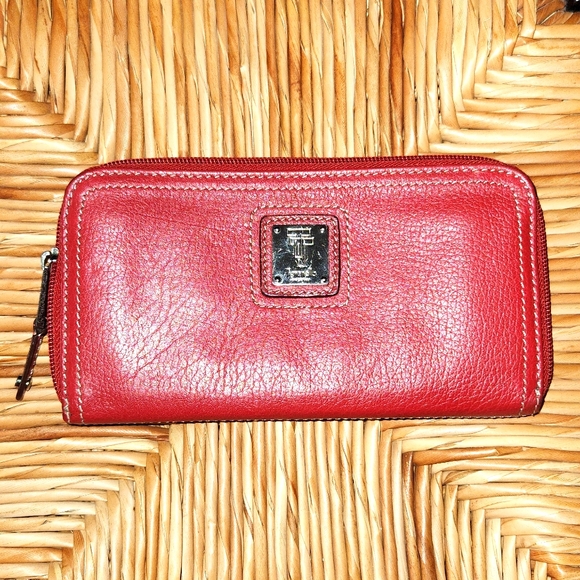 Tignanello Handbags - $25🌟 Tignanello Red leather zippy wallet.  Preloved item sold as is